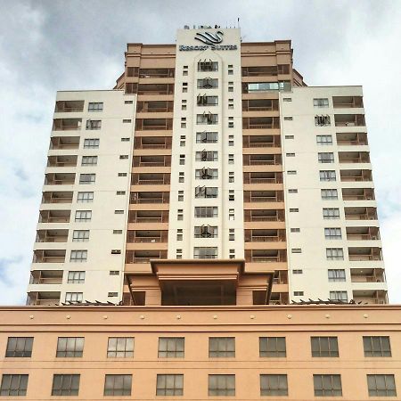 W Studio Resort Suites 페탈링자야 외부 사진