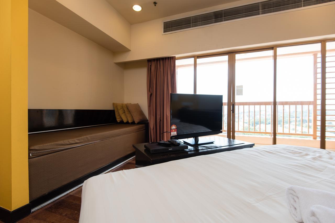 W Studio Resort Suites 페탈링자야 외부 사진