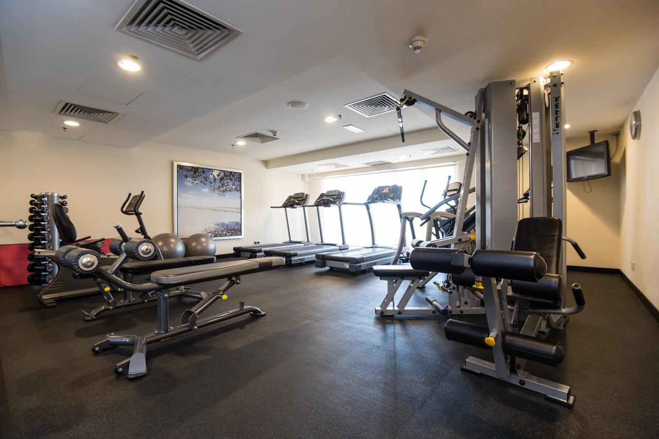 W Studio Resort Suites 페탈링자야 외부 사진