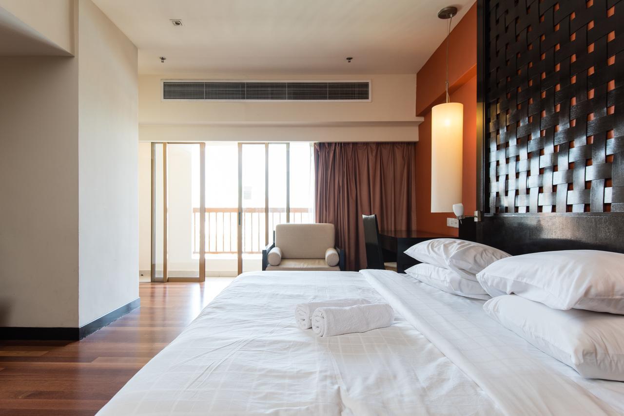 W Studio Resort Suites 페탈링자야 외부 사진