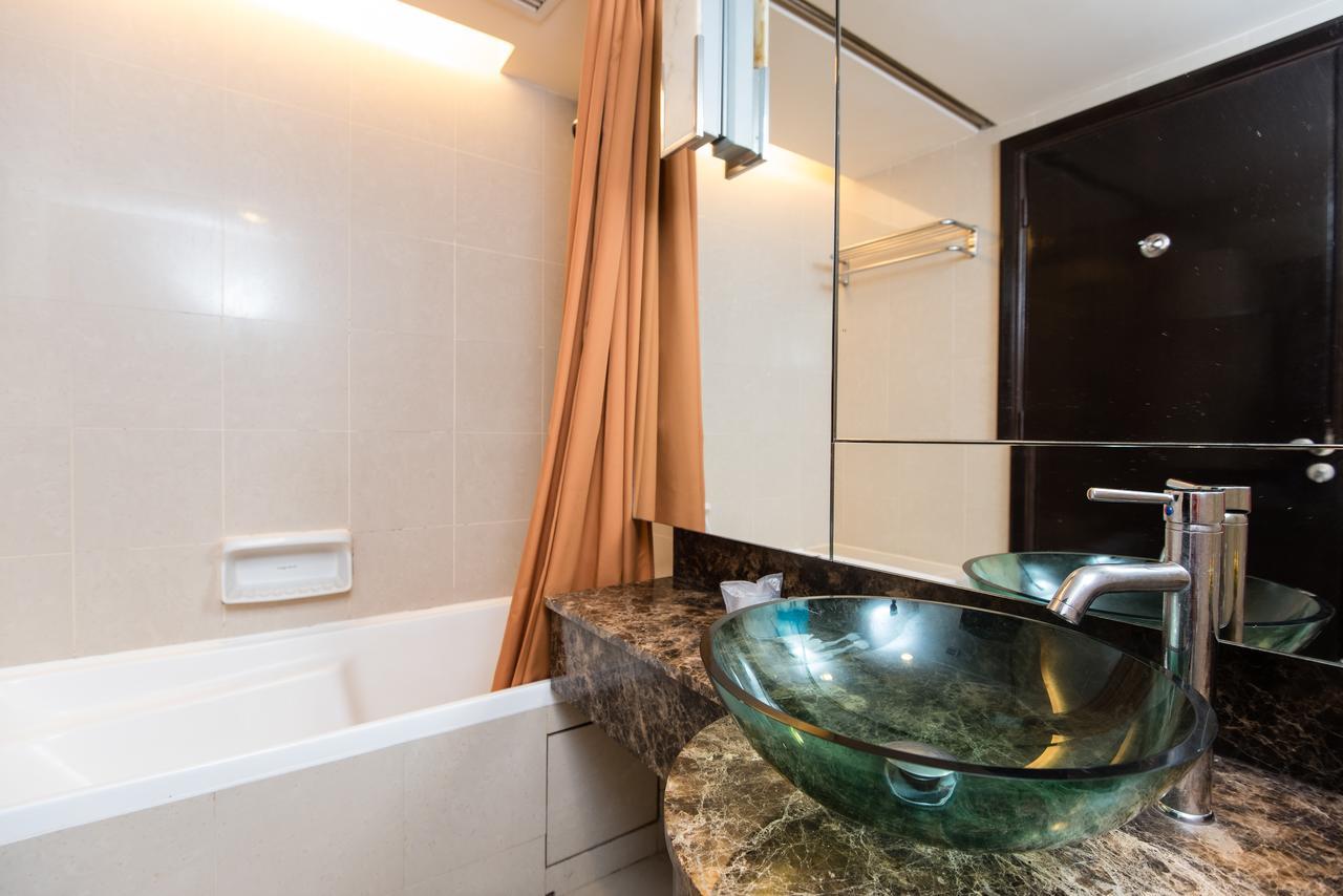 W Studio Resort Suites 페탈링자야 외부 사진