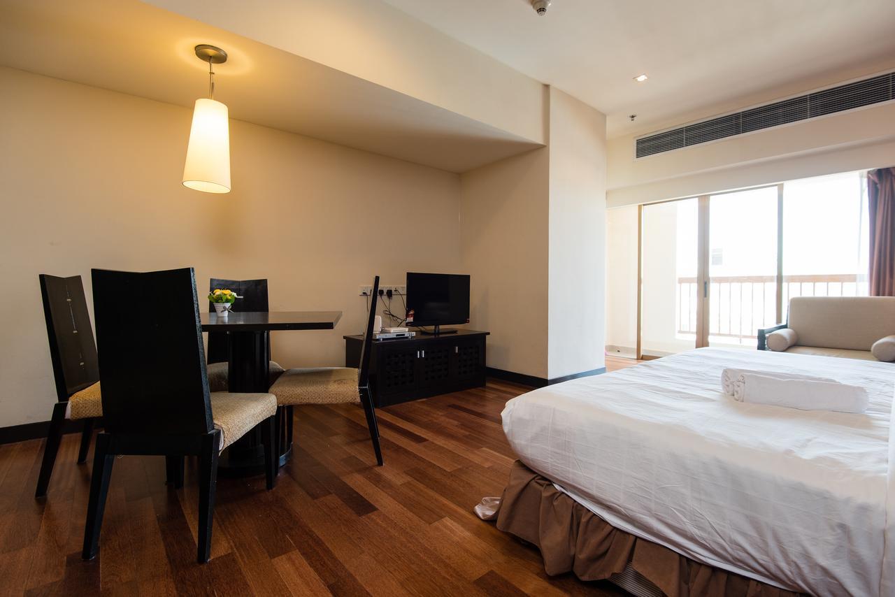 W Studio Resort Suites 페탈링자야 외부 사진