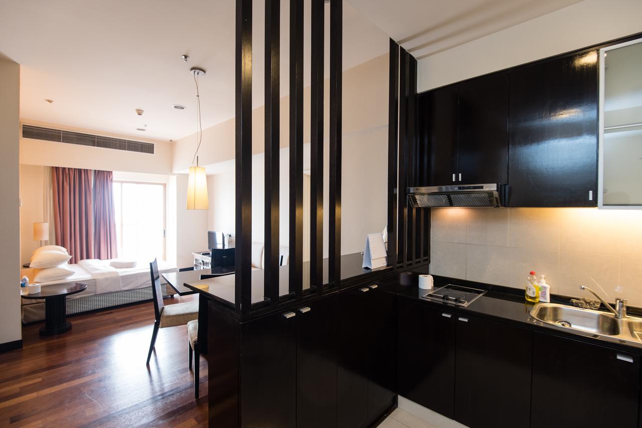 W Studio Resort Suites 페탈링자야 외부 사진