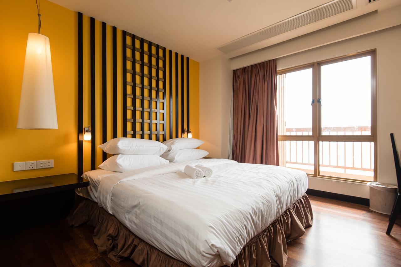 W Studio Resort Suites 페탈링자야 외부 사진